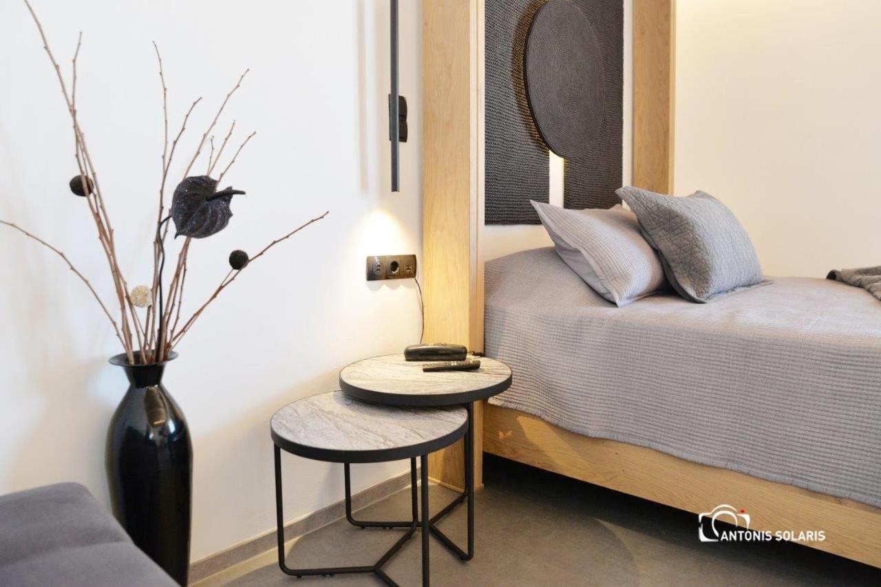 Nisaki Hotel & Elite Suites Ermupoli Zewnętrze zdjęcie