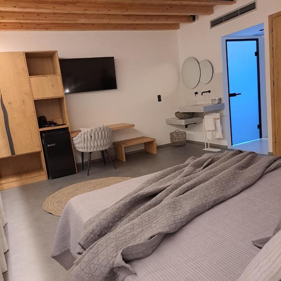 Nisaki Hotel & Elite Suites Ermupoli Zewnętrze zdjęcie