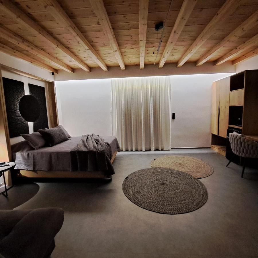 Nisaki Hotel & Elite Suites Ermupoli Zewnętrze zdjęcie