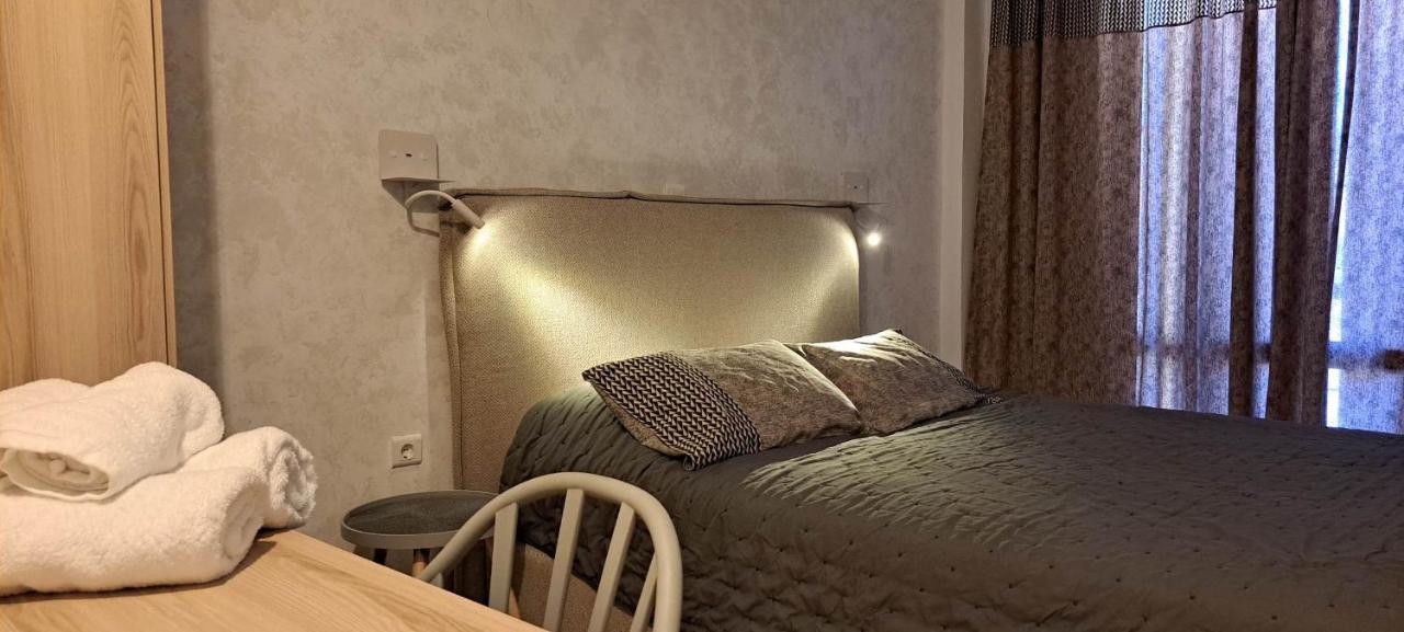 Nisaki Hotel & Elite Suites Ermupoli Zewnętrze zdjęcie