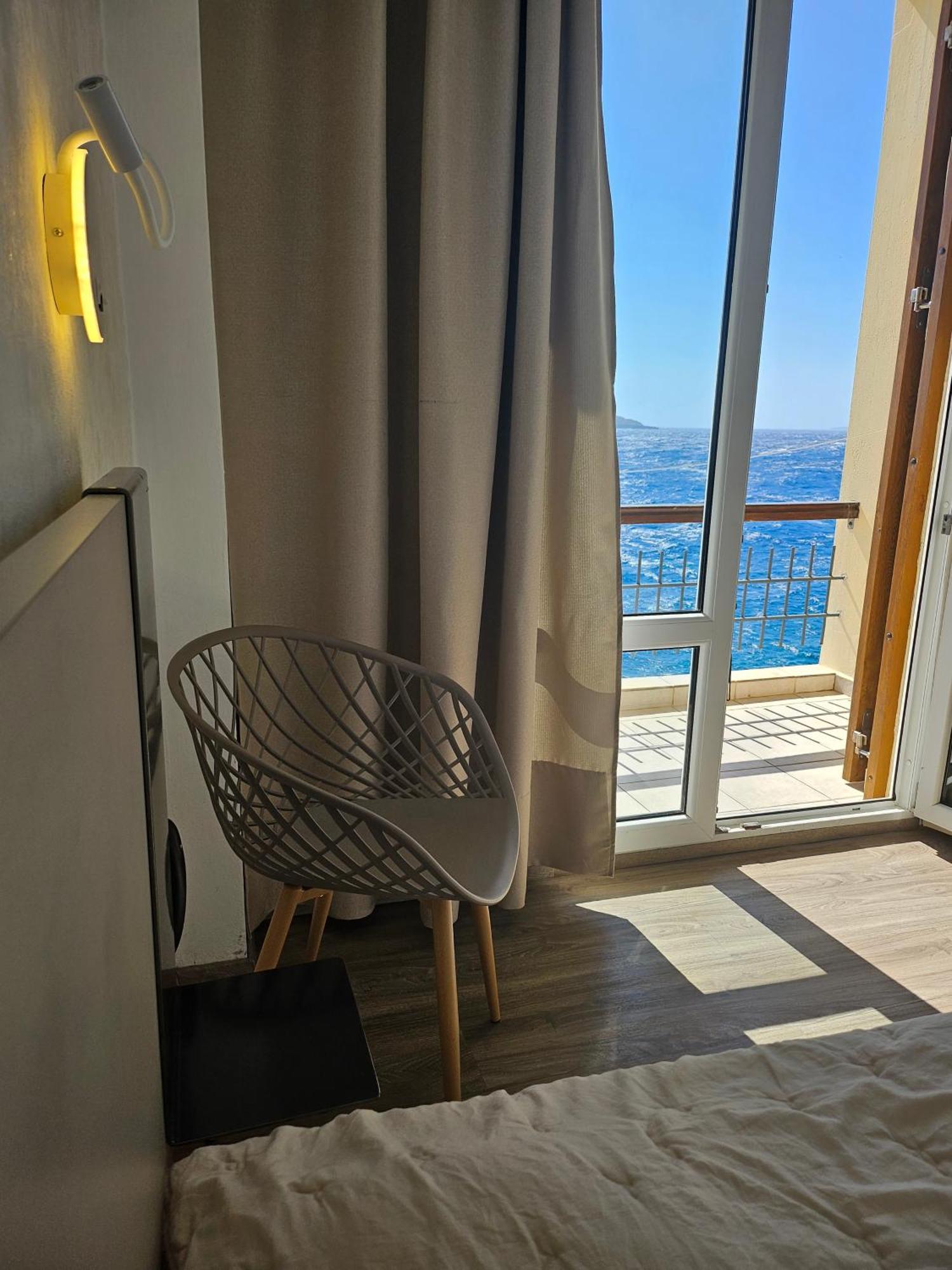 Nisaki Hotel & Elite Suites Ermupoli Zewnętrze zdjęcie