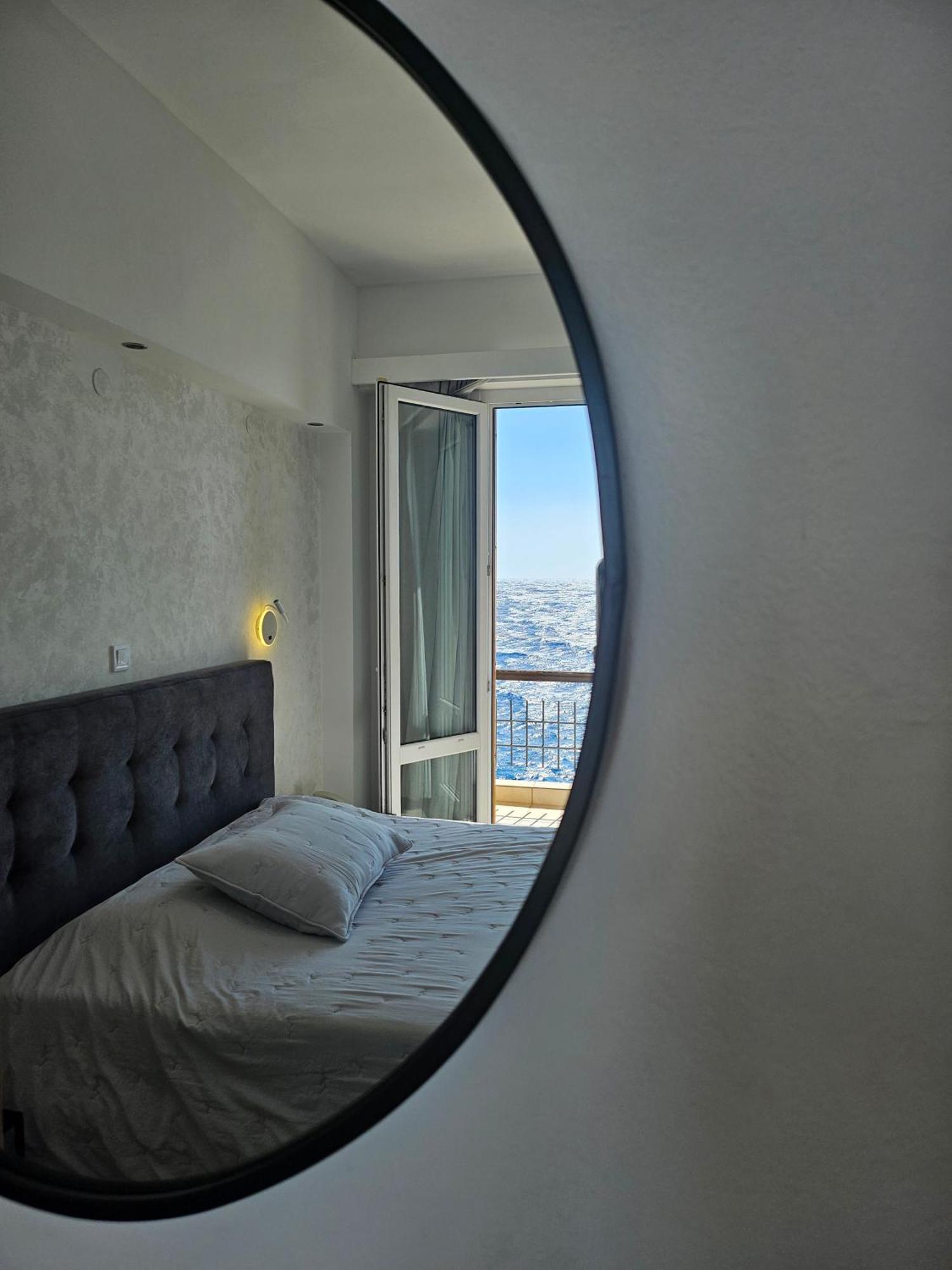 Nisaki Hotel & Elite Suites Ermupoli Zewnętrze zdjęcie